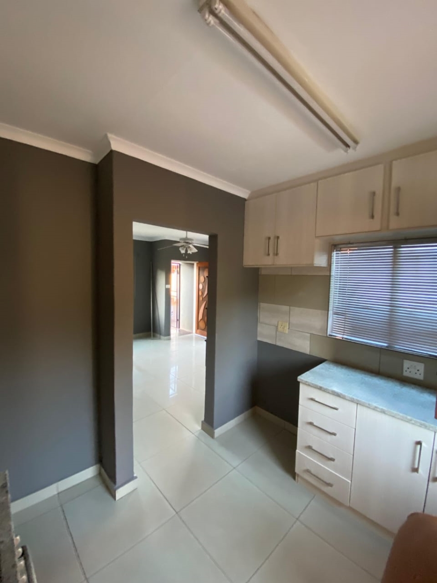 3 Bedroom Property for Sale in Kathu Northern Cape